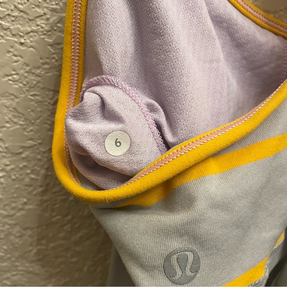 Lululemon Tank Top No Limits 2 in 1 - Picture 5 of 6